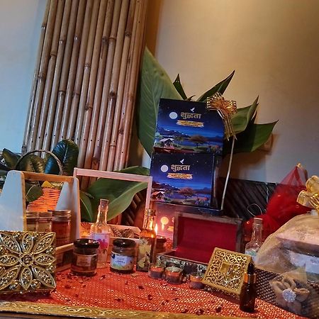 רישיקש Astraal Resorts And Spa מראה חיצוני תמונה