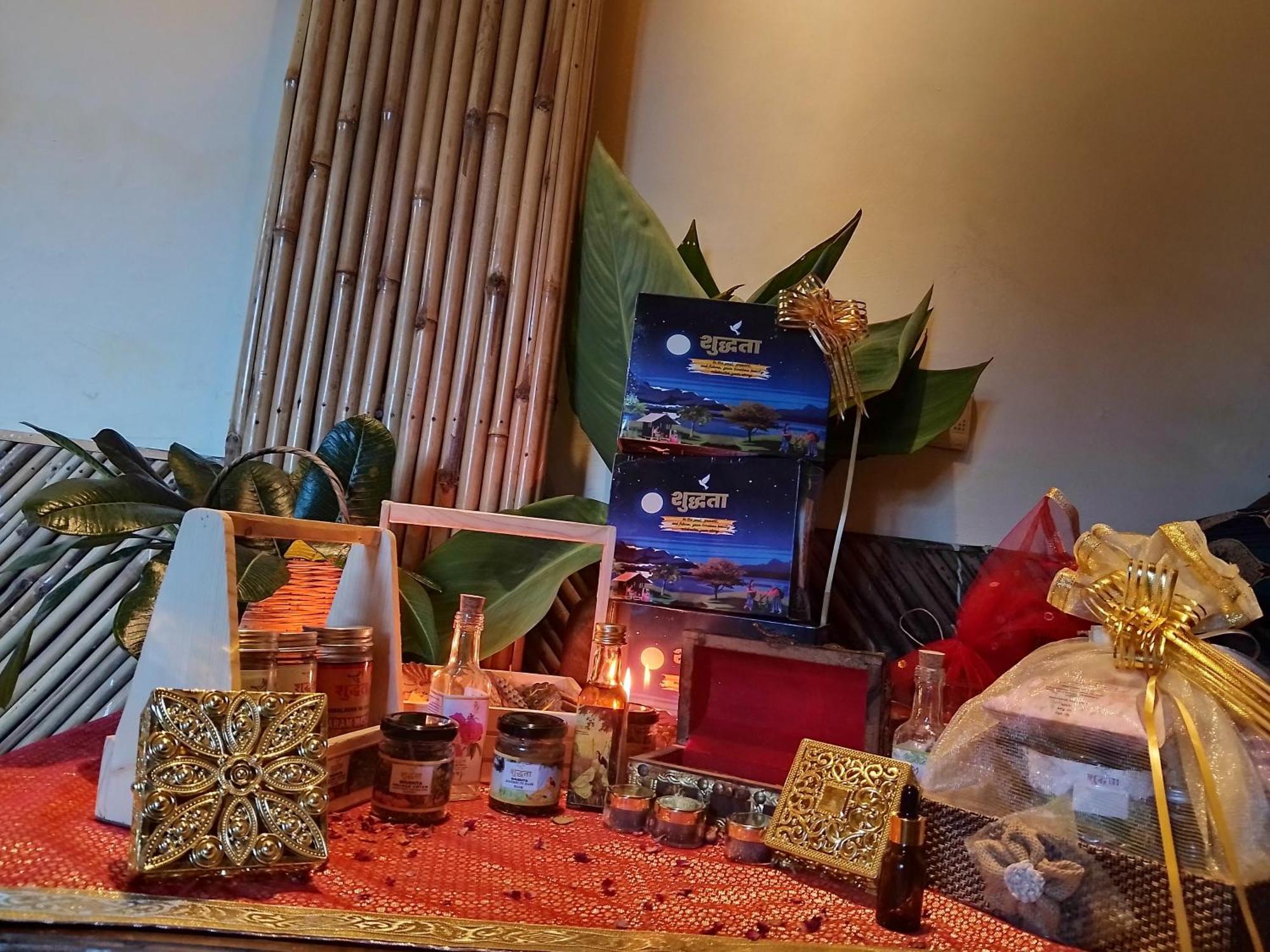 רישיקש Astraal Resorts And Spa מראה חיצוני תמונה